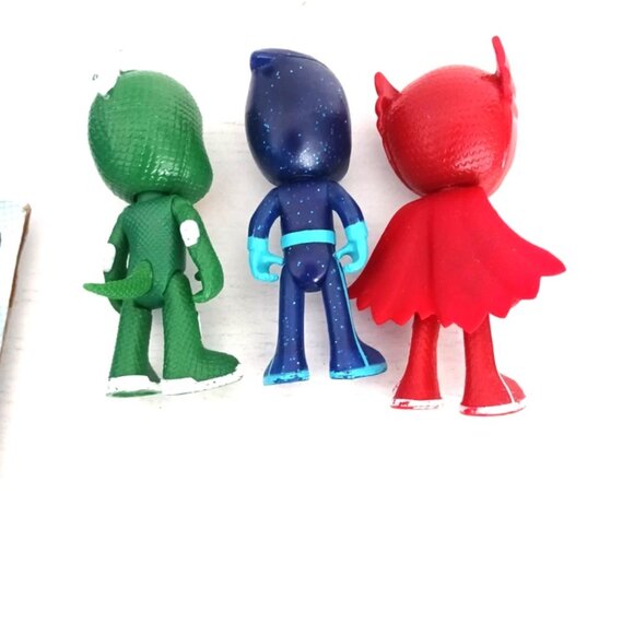 PJ Masks CatBoy Mask Lot Of 2 -New and 3 Action PJ Masks Action Figures - Picture 4 of 9